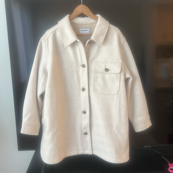 Old Navy Oversized Soft Brushed Shacket Heather Oatmeal Button Front XL Petite - Picture 12 of 17